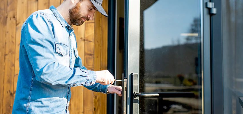 Frameless Glass Storefront Door Locks Replacement in Concord, CA