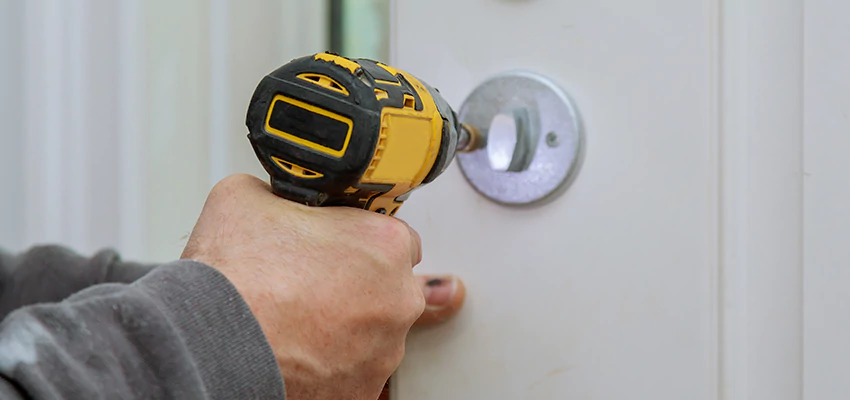 Street Locksmith For Smart Lock Repair in Concord, CA