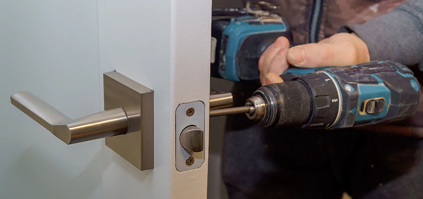 Broken Door Handle Lock Repair in Concord, California